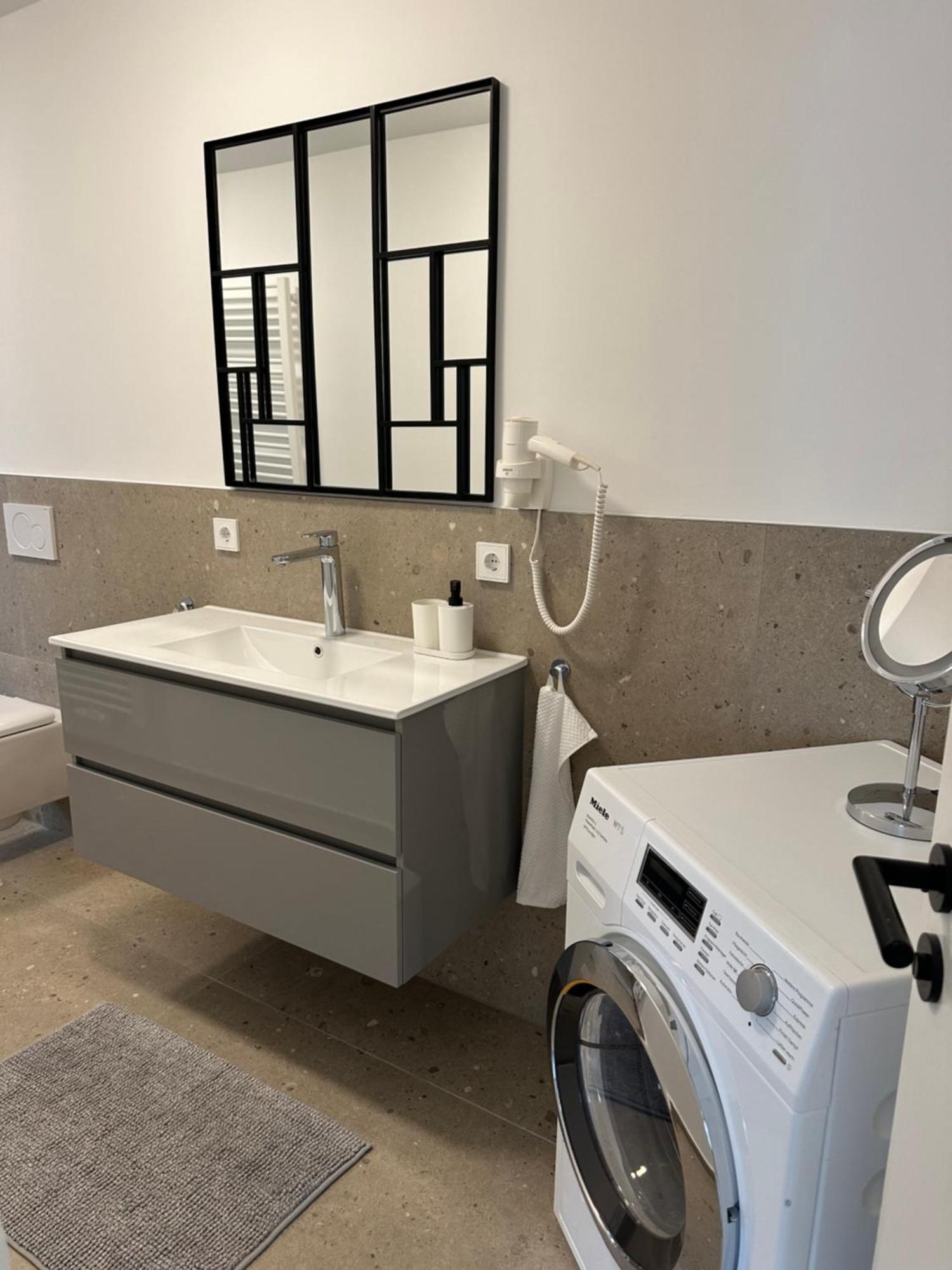 Living 77 Apartment Фулда Екстериор снимка