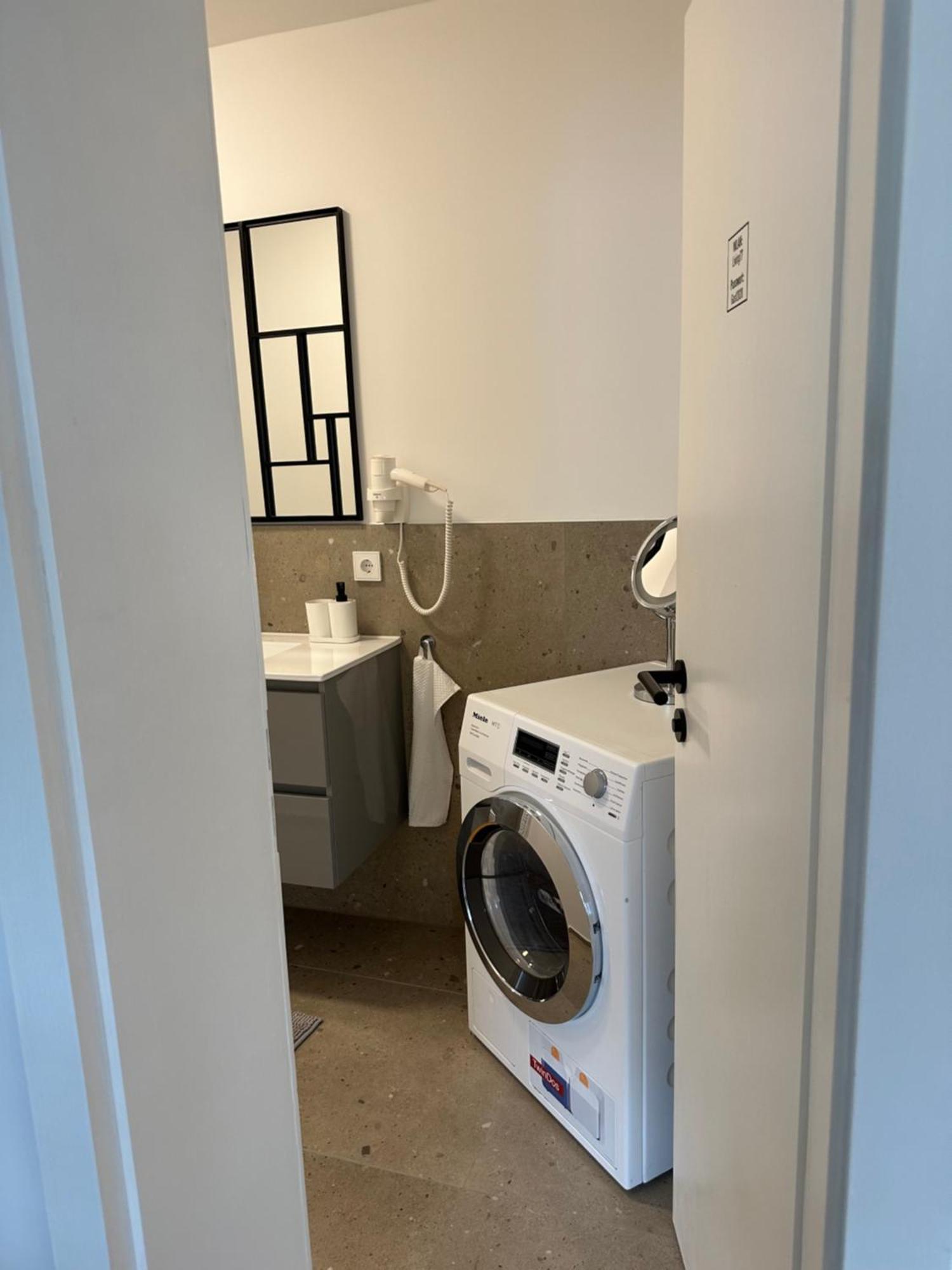 Living 77 Apartment Фулда Екстериор снимка